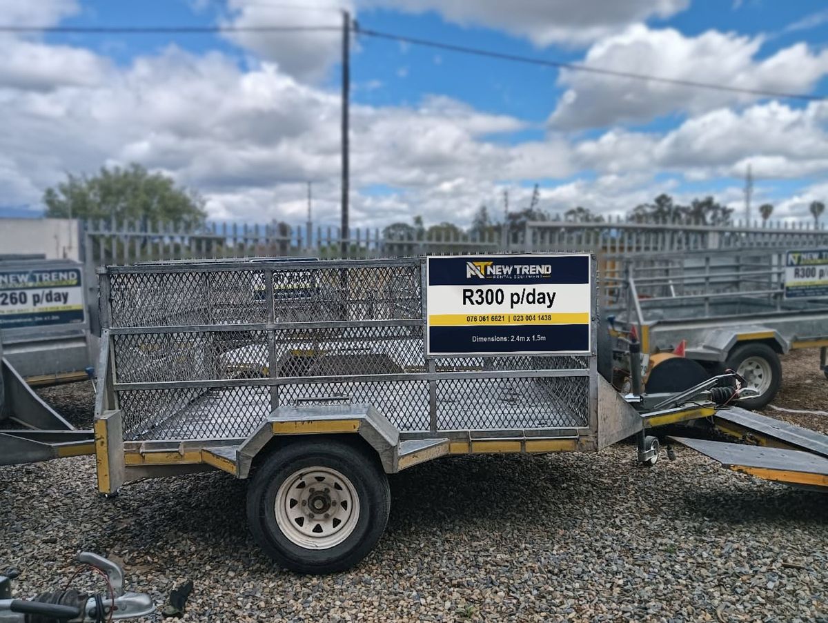 2.4m × 1.5m Full mesh · 900 mm sides trailer for hire in Worcester