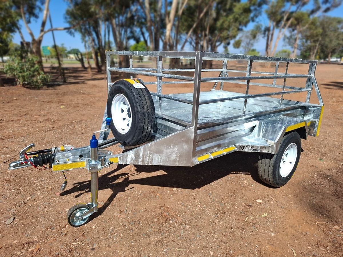 2m × 1.2m Sides & rails · 900 mm sides trailer for hire in Worcester